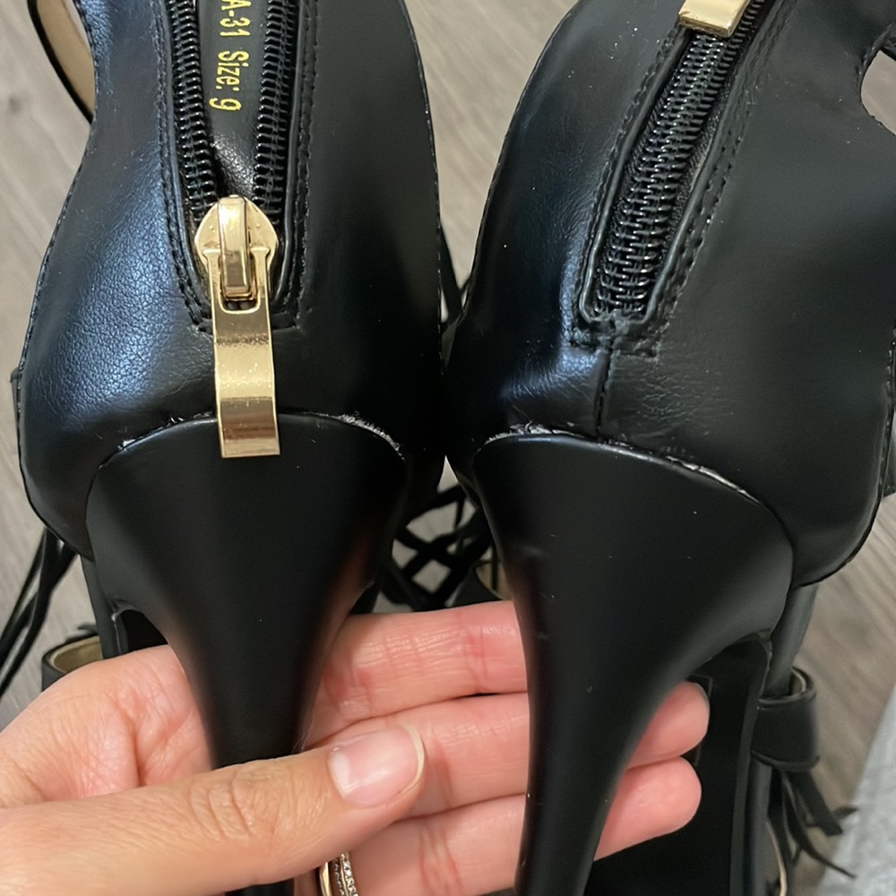 Adriana New York Caged Fringe Stilettos black - Picture 12 of 13